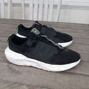 Nike Black and Green Men's Shoes